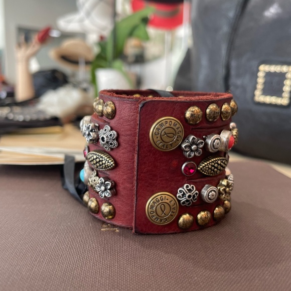 Campomaggi Red Leather Cuff/Bracelet with Multicolored Embellishments - Picture 3 of 3